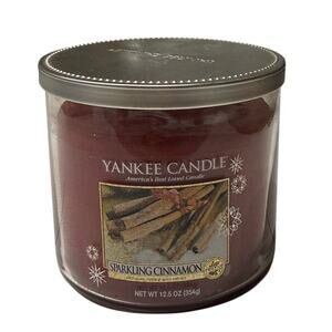 Yankee Candle Sparkling Cinnamon 12.5 oz Medium Tumbler Jar